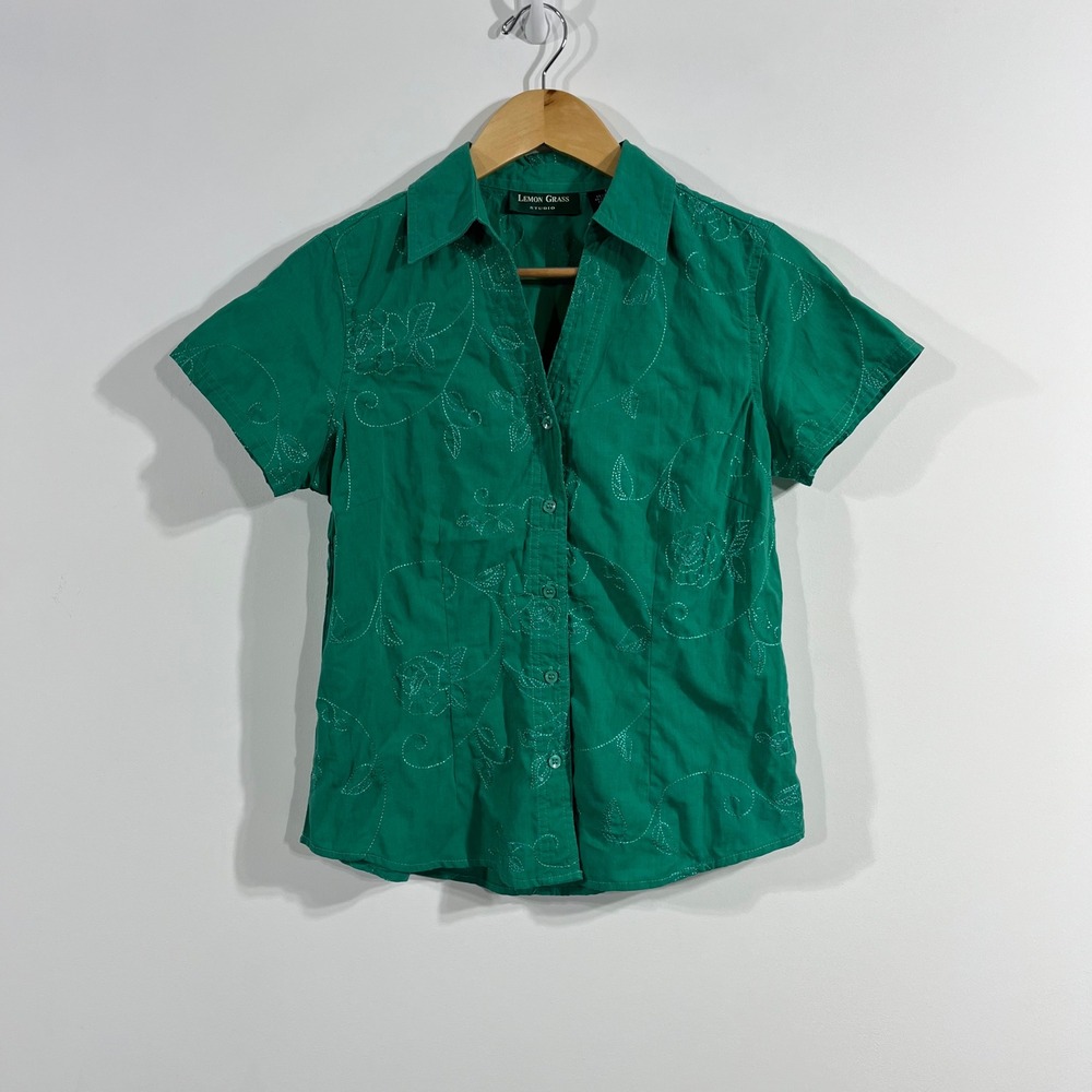 Lemon Grass Old Money VTG 90s Women Green Floral Embroidered Button Up Top Small